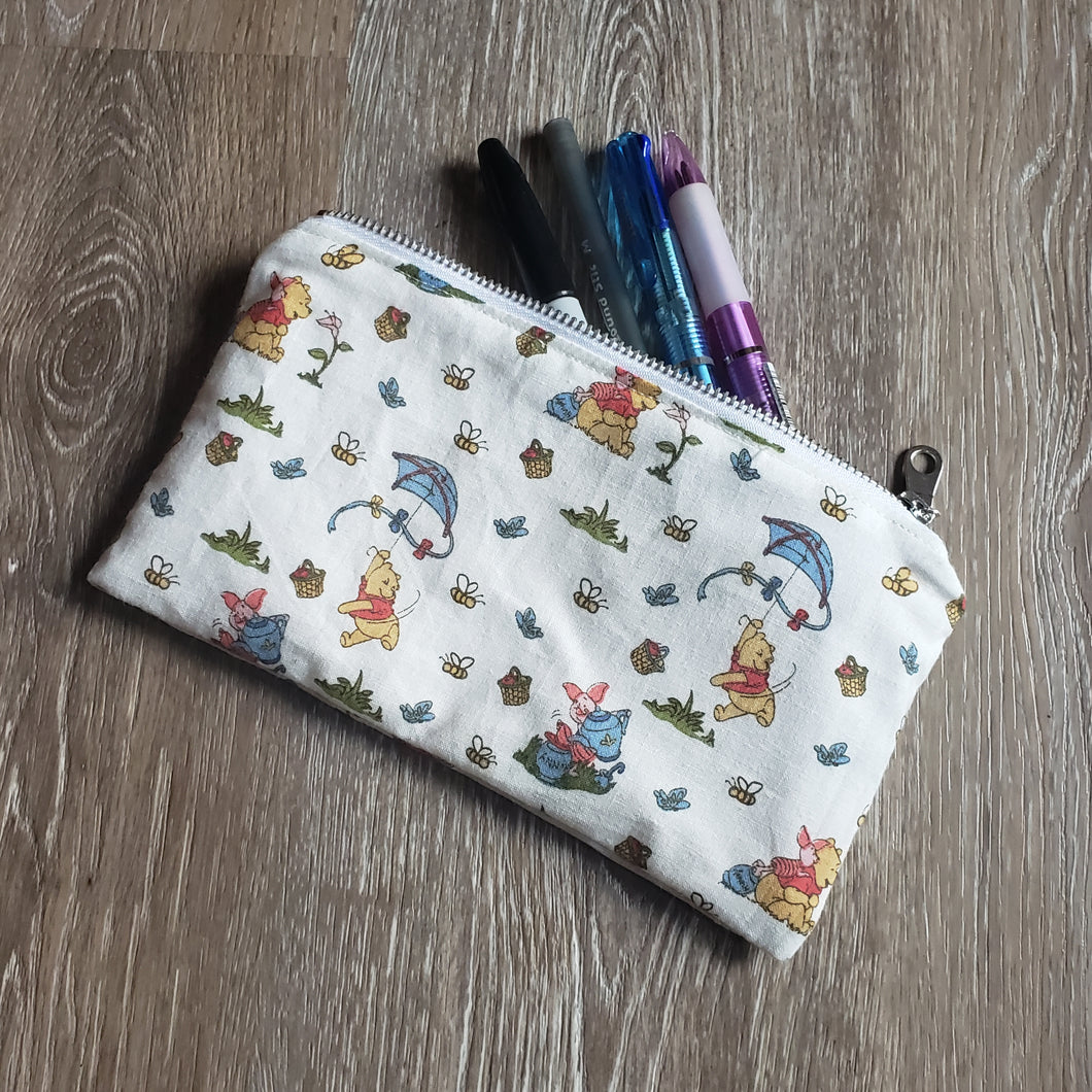 Vintage Fabric Zipper Pouch (Winnie-the-Pooh)