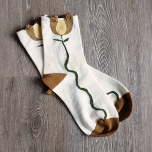 Brown Peeking Tulip Socks