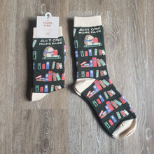 Load image into Gallery viewer, &quot;One More Page&quot; Book Socks
