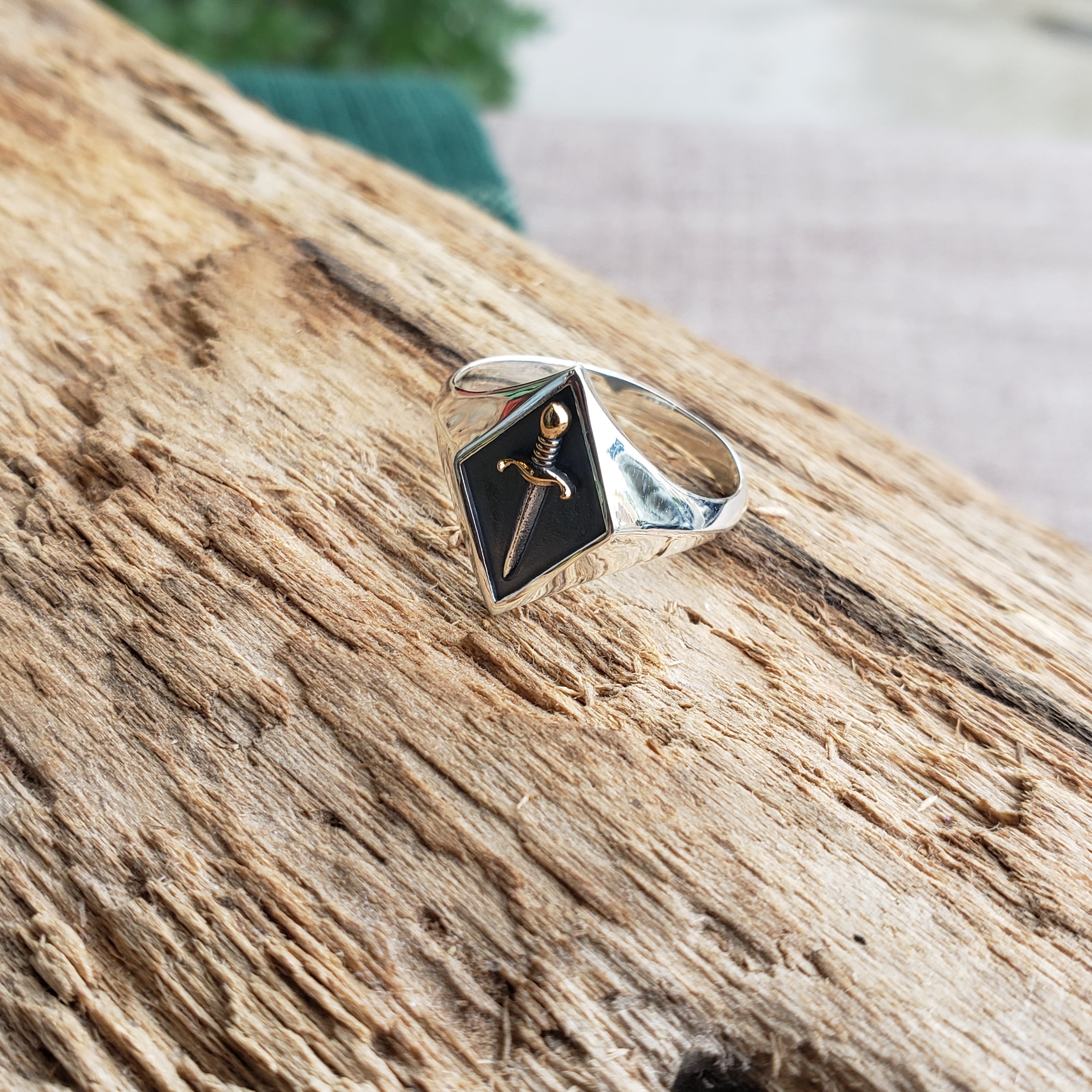 Sterling Silver Dagger Signet Ring (size 7-8)