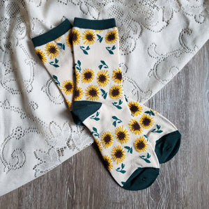 Sunflower Pattern Bamboo Socks