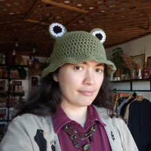 Load image into Gallery viewer, Crochet Froggy Bucket Hat
