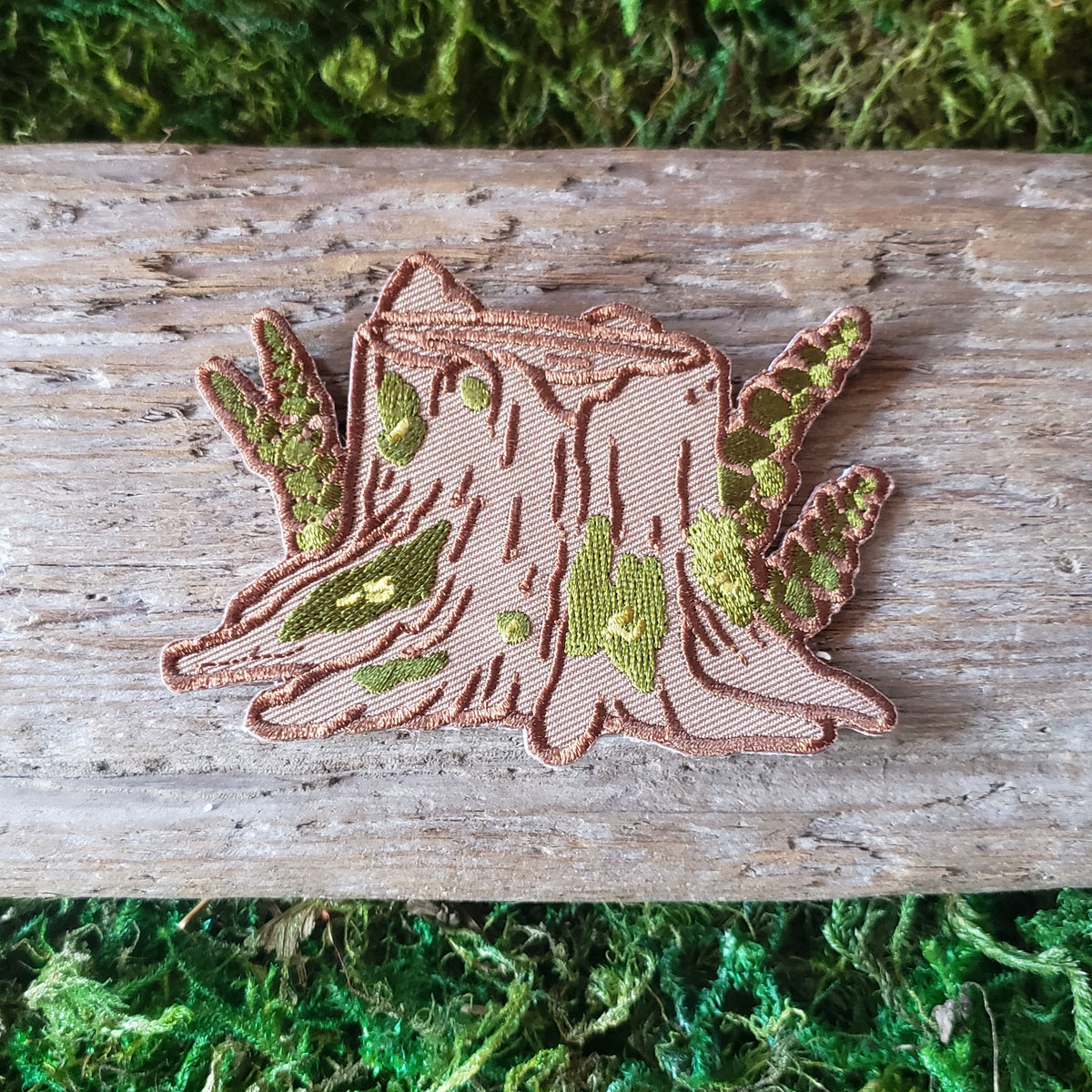 Mossy Stump Iron-On Patch – Forager Vintage