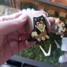 Load image into Gallery viewer, Vintage Collie Dog Brooch
