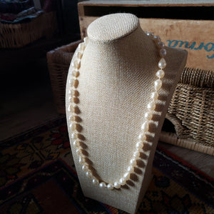 Vintage Light Faux Pearl Necklace