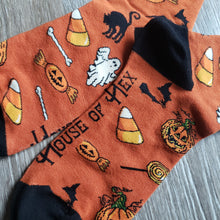 Load image into Gallery viewer, Festive Halloween Socks
