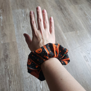 Halloween Stripe Print Scrunchies