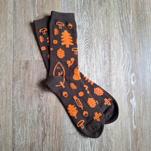 Load image into Gallery viewer, Stick Season Socks
