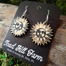 Load image into Gallery viewer, Sun Wooden Earrings
