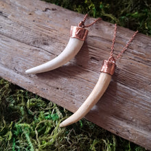 Load image into Gallery viewer, Copper Antler Tine Necklace
