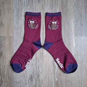 Owl Wreath Pattern Bamboo Socks