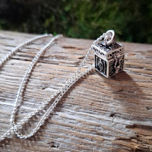 Load image into Gallery viewer, Vintage Silver Box Locket Necklace
