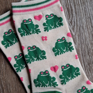 Lovey Frogs Bamboo Socks