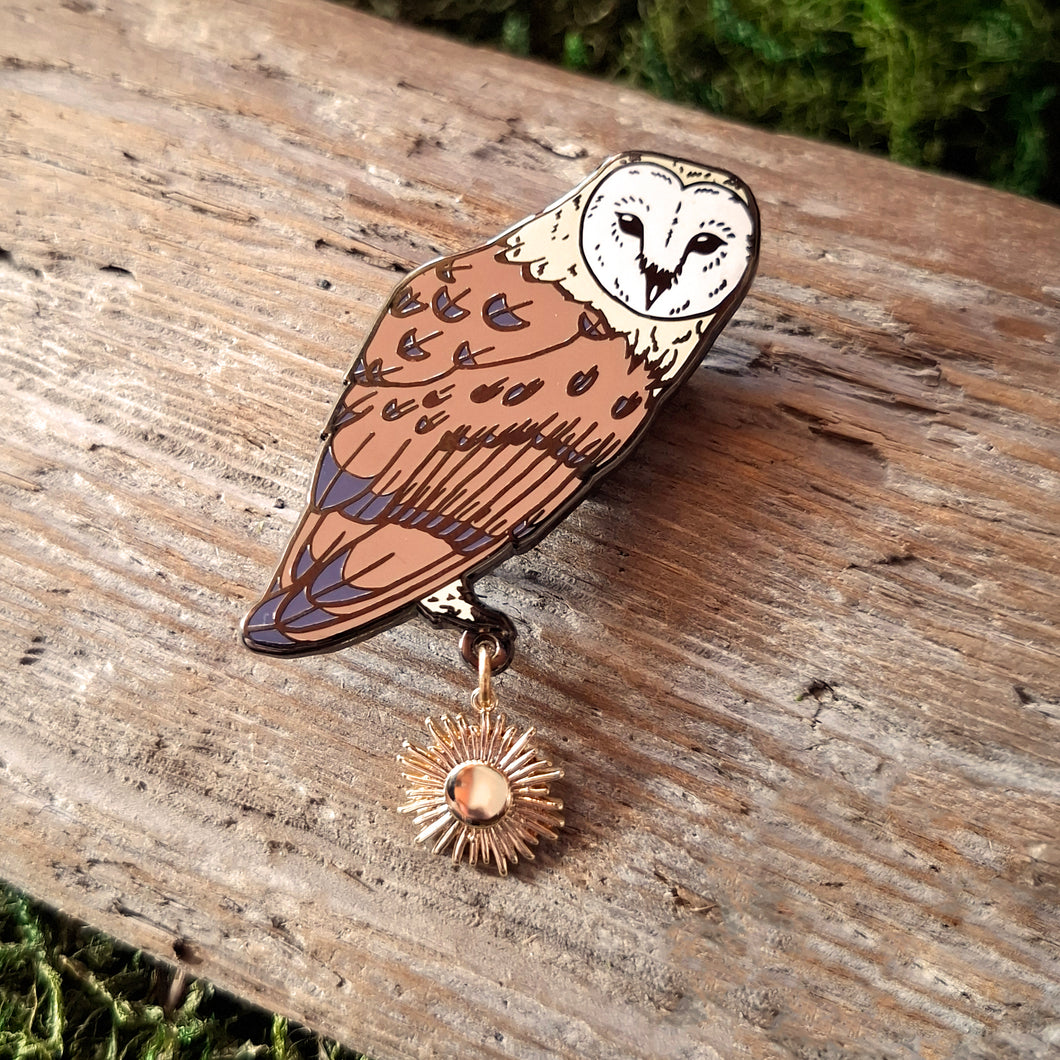 Barn Owl Enamel Pin