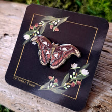Load image into Gallery viewer, Atlas Moth Enamel Pin
