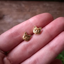 Load image into Gallery viewer, Tiny Brass Cat Stud Earrings
