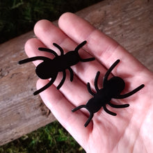 Load image into Gallery viewer, Ants Hair Clip Set
