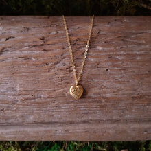 Load image into Gallery viewer, Tiny Embossed Vintage Heart Locket
