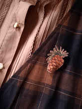 Load image into Gallery viewer, Pine Cone Leather Brooch

