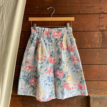 Load image into Gallery viewer, 90s Vintage Wide Leg Floral Cotton Shorts
