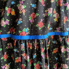 Load image into Gallery viewer, 90s Vintage Gathered Cotton Floral Print Prairie Skirt
