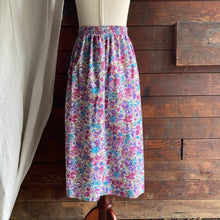 Load image into Gallery viewer, 80s Vintage Bright Floral Midi Skirt
