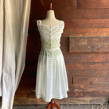 Load image into Gallery viewer, 50s Vintage Pleated Sleeveless White and Green Dress
