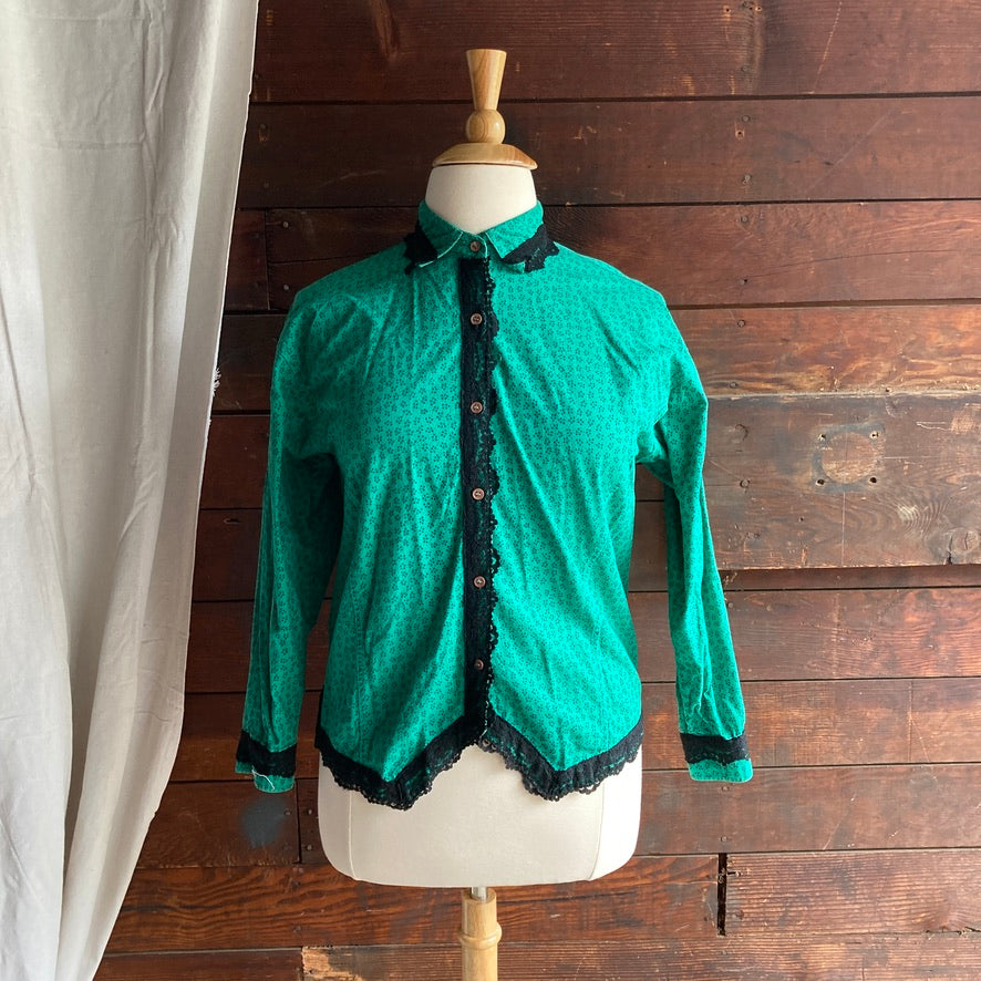 80s Vintage Green Cotton and Lace Blouse
