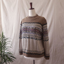 Load image into Gallery viewer, Chunky Knit Earthy-Toned Sweater
