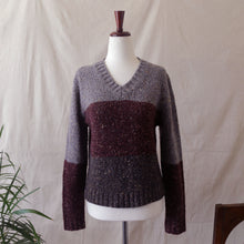 Load image into Gallery viewer, V-Neck Colorblocked Charcoal Sweater
