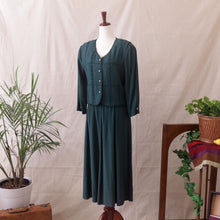 Load image into Gallery viewer, Layered Deep Green Maxi Dress
