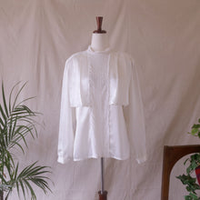 Load image into Gallery viewer, Boxy White Satin and Lace Blouse
