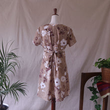 Load image into Gallery viewer, Flared Short Sleeve Floral Mini Dress
