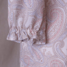 Load image into Gallery viewer, Semi-sheer Pale Paisley Blouse
