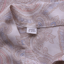 Load image into Gallery viewer, Semi-sheer Pale Paisley Blouse

