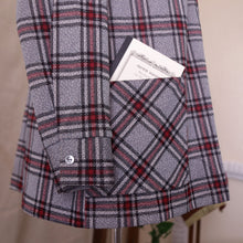 Load image into Gallery viewer, Plaid Dagger Collar Lightweight Jacket (1X)
