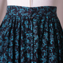 Load image into Gallery viewer, Gathered Teal Vine Pattern Maxi Skirt (S)
