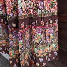 Load image into Gallery viewer, 80s Vintage Floral Print Midi Skirt
