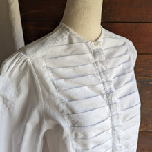 Load image into Gallery viewer, White Cotton Pleat-Front Blouse
