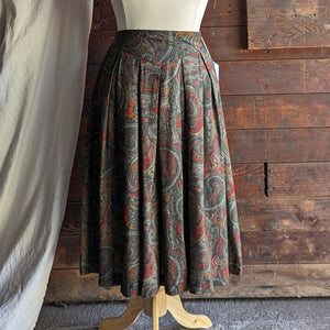 90s Vintage Plus Size Pleated Rayon Paisley Midi Skirt