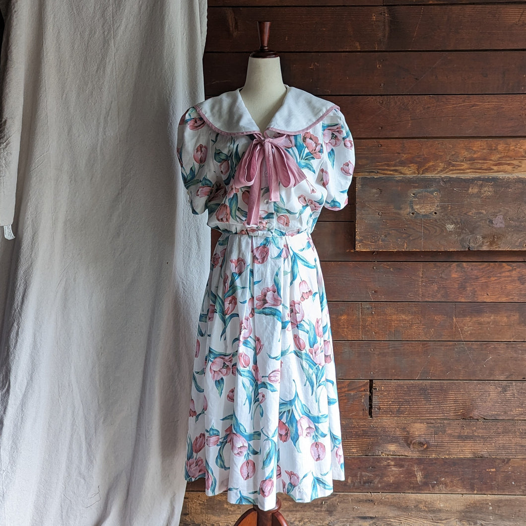 Vintage Tulip Print Sailor Dress