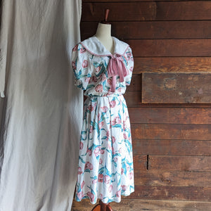 Vintage Tulip Print Sailor Dress