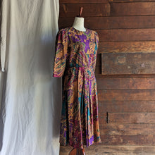 Load image into Gallery viewer, 80s Vintage Rayon Colorful Paisley Dress with Pockets
