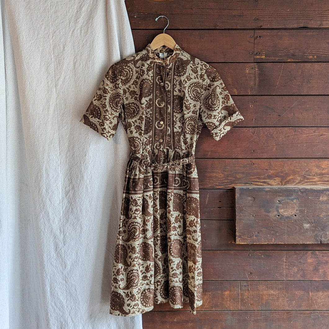 50s/60s Vintage Brown Paisley A Line Dress with Belt