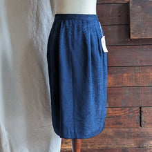 Load image into Gallery viewer, 90s Vintage Blue Paisley Silk Pencil Skirt
