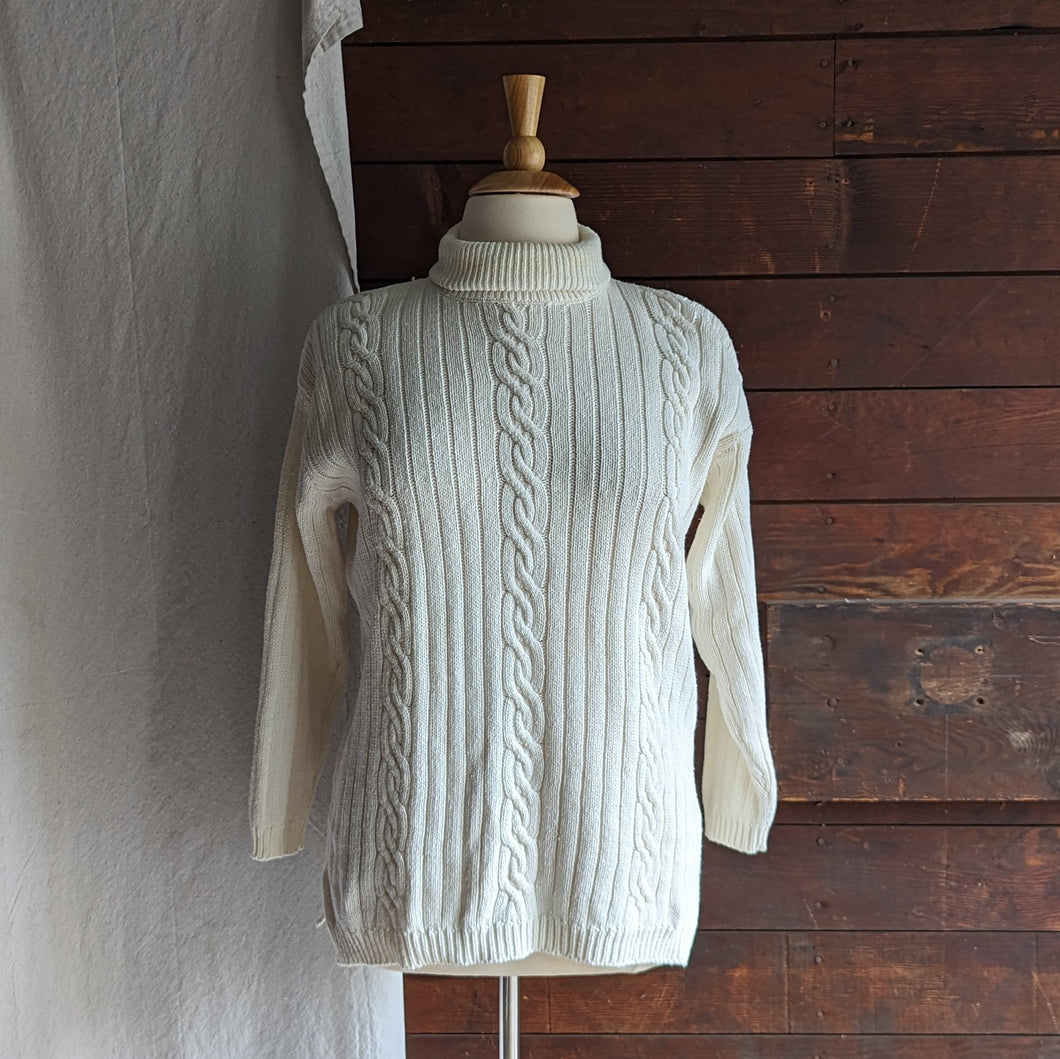 90s Vintage Off-white Cable Knit Turtleneck