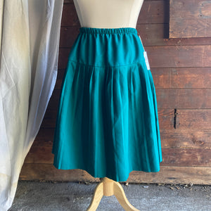 80s/90s Vintage Plus Size Green Poly Midi Skirt