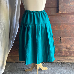 80s/90s Vintage Plus Size Green Poly Midi Skirt