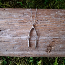 Load image into Gallery viewer, Wishbone Necklace
