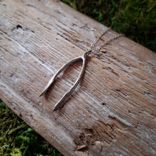 Load image into Gallery viewer, Wishbone Necklace
